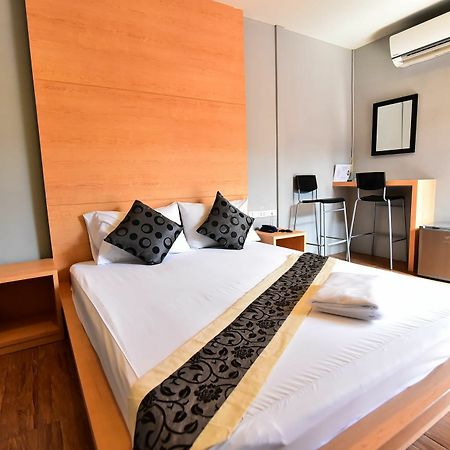 Love Box Resort Bangkok Exterior foto