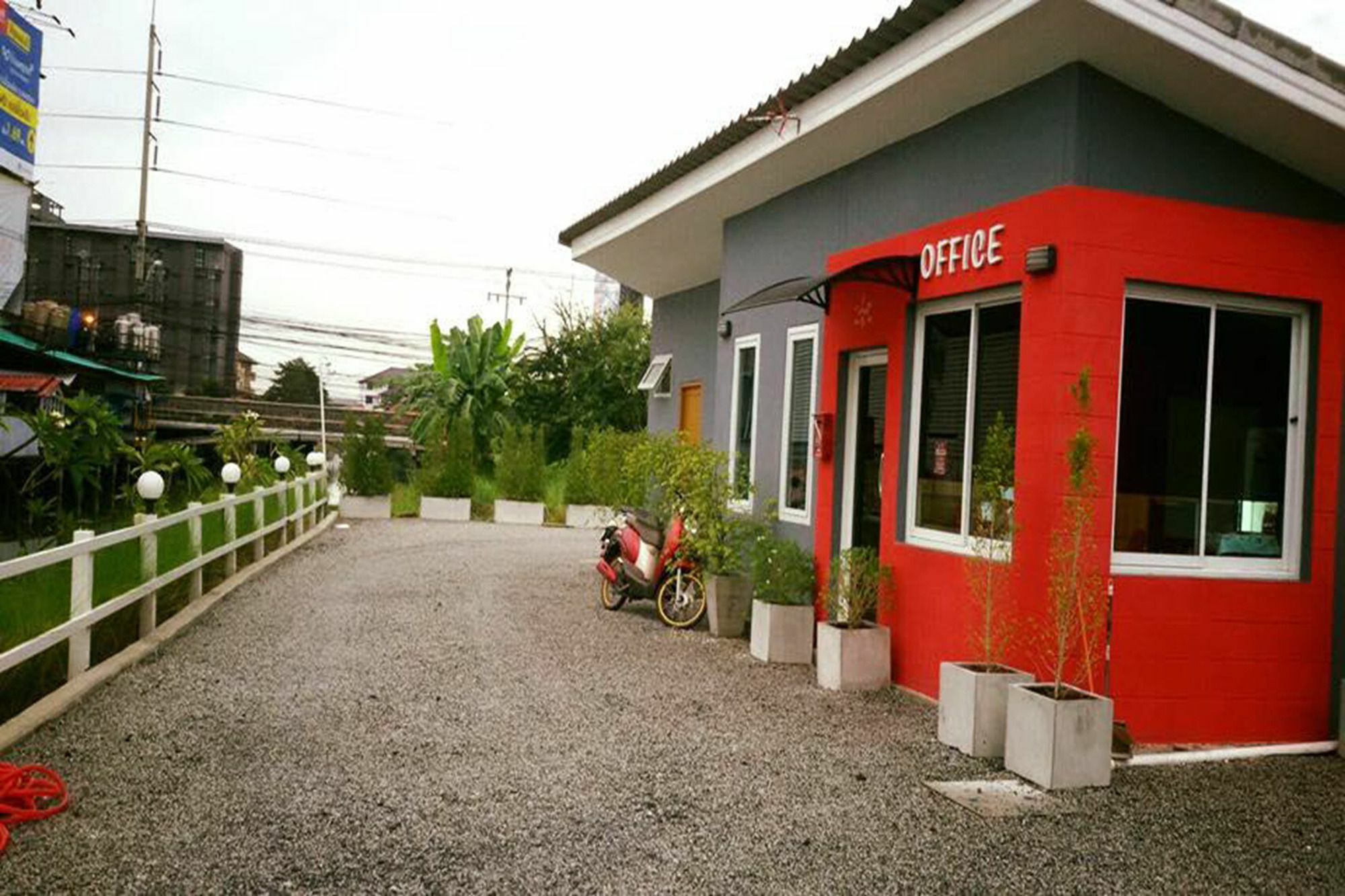 Love Box Resort Bangkok Exterior foto